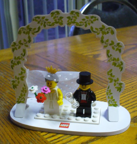 I was actually surprised that they included the paper flower arch