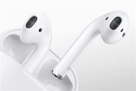 (6)testing conducted by apple in february 2019 using preproduction airpods (2nd generation), charging case, and wireless charging case units and software paired with iphone xs max units and prerelease software. AirPods : une version avec charge sans fil en 2019 et un