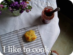 I like to cook.