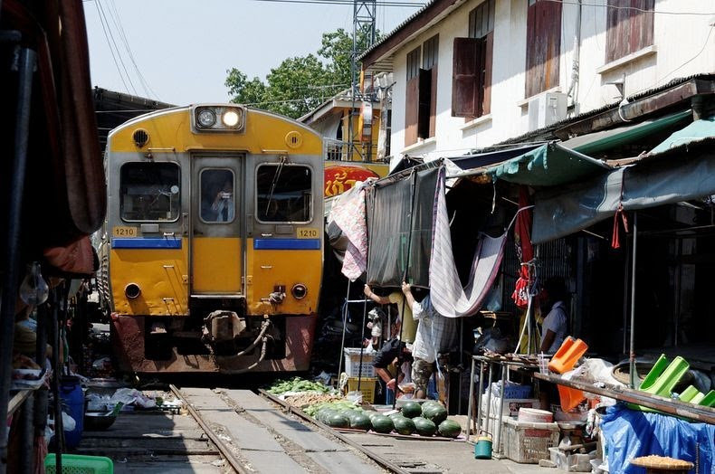 railwaymarket13 Railway Market
