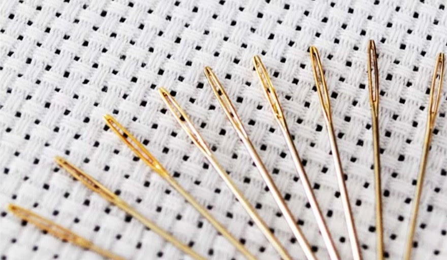 When is it time to ditch the 24 size needle? - Peacock & Fig