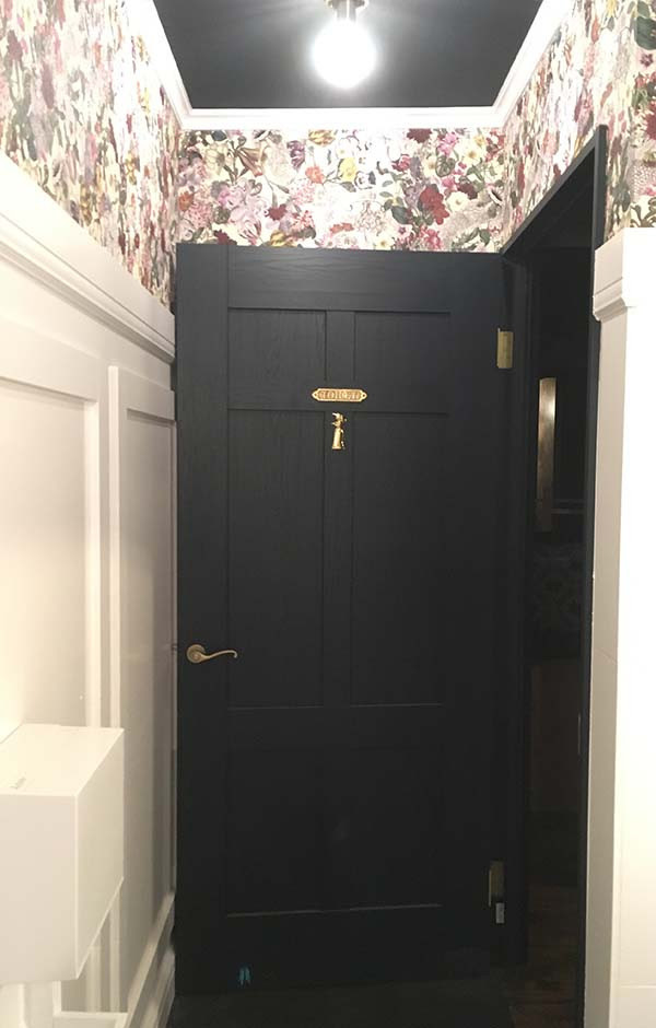 どれにする 180度雰囲気が変わる 12色別 トイレ壁紙実例36選