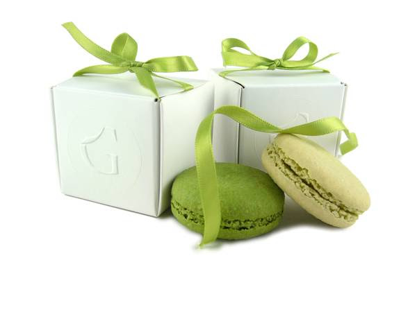 pastry jobs Chantal Guillon Macarons gift wrap sweet treat