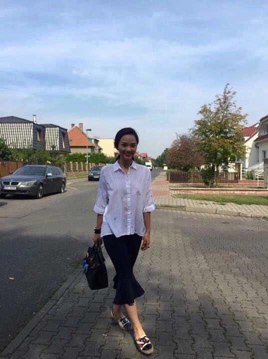 Hà Hồ, Miu Lê dẫn đầu phong cách &#34;quần ống chuông&#34; - 5