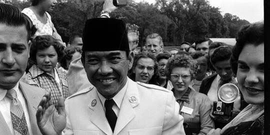 5 Kisah penyamaran presiden dan wapres jadi rakyat biasa