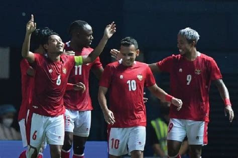 Selebrasi para pemain timnas indonesia usai berhasil membobol gawang thailand di ajang . Indosiar Tayangkan Laga Indonesia Vs Afghanistan, Ini