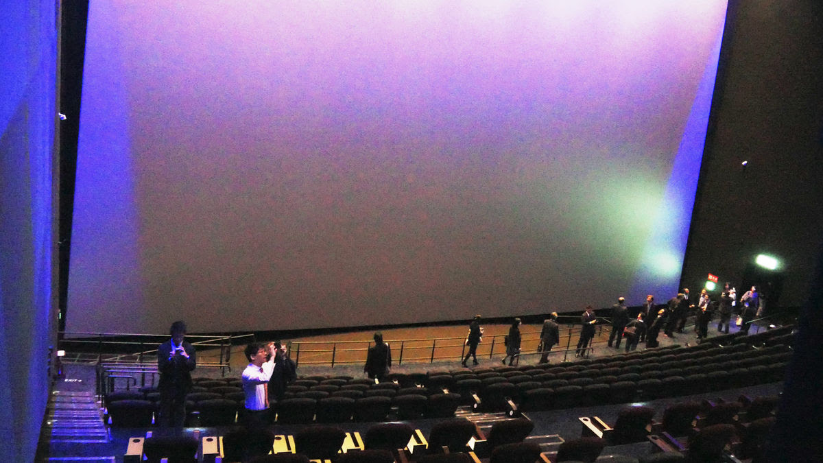 In Japan S First Imax Next Generation Laser 109 Cinema Osaka Expo City Like This Is Like This Reviews That Experienced Image Quality And Sound At The First The Walk Preview Gigazine