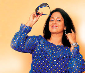 Sanoja's jewellery and cash robbed at Damitha's funeral