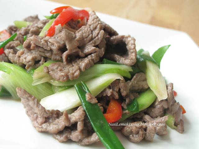 Black pepper Scallion beef