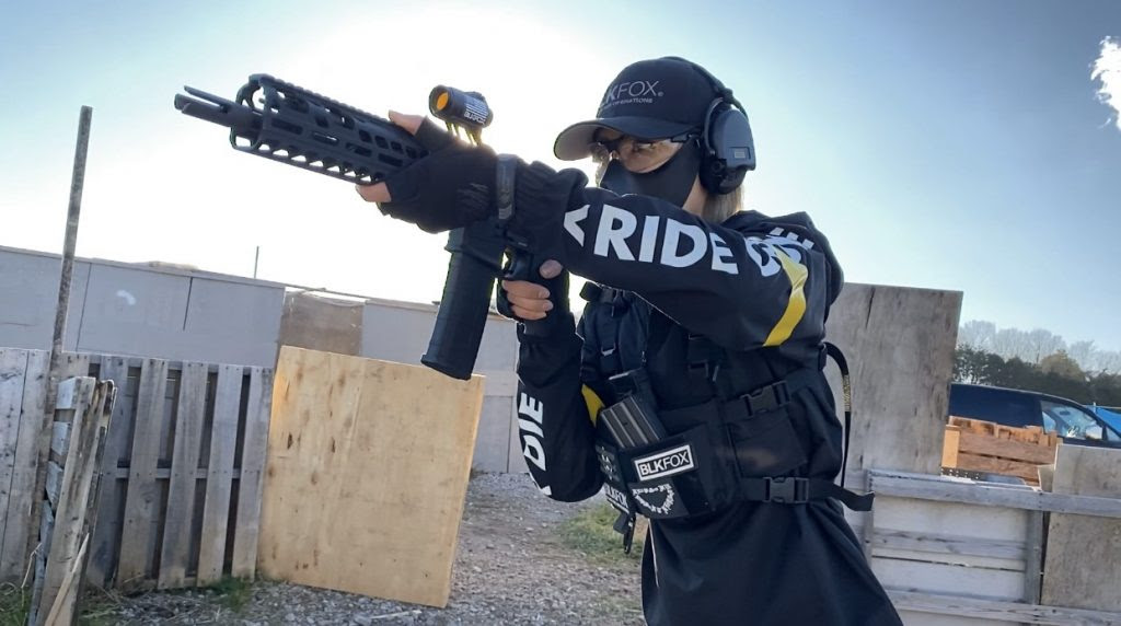 サバゲー女子 服装 装備をご紹介 チェストリグ編 Conchan Blkfox Airsoft Field ブラックフォックス エアソフト フィールド