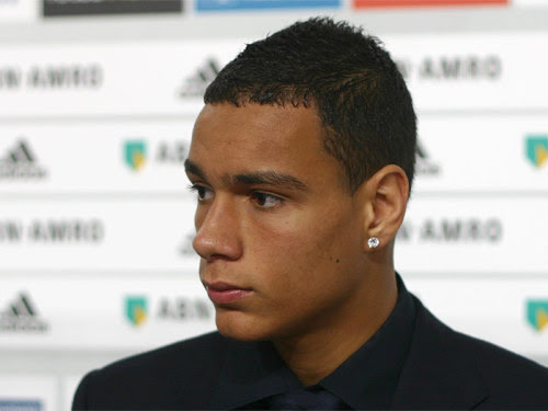 Gregory van der Wiel Ajax Netherlands NT Holland NT AFC Ajax Loading