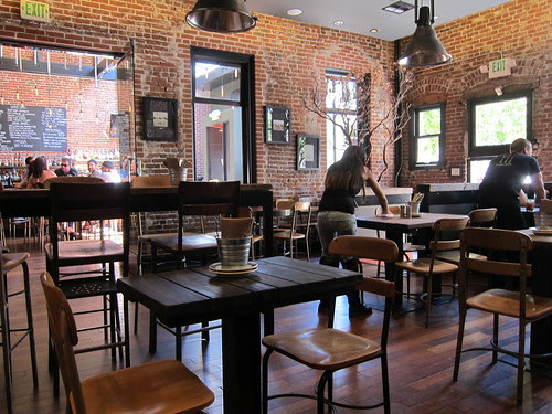 Kings Row, Pasadena
