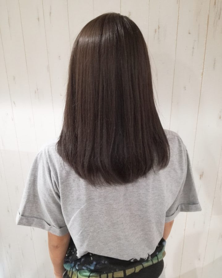 暗めにするときはアッシュブラウンで決まり 深みと柔らかさが出るカラー Any