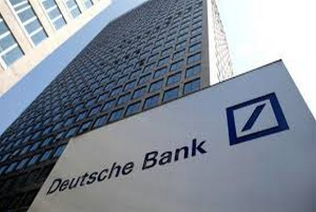 Οι ΗΠΑ γκρεμίζουν τη Deutsche Bank