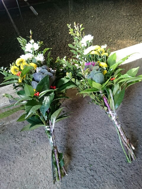 田舎de正月 仏花を組もう いっぷくの涼