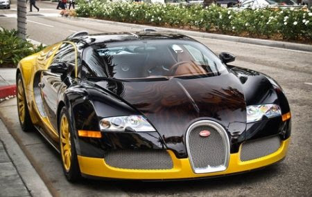 Bugatti on Bugatti  Bijna Nooit  Toch Zijn Ze Er Wel  Zoals Dit Exemplaar
