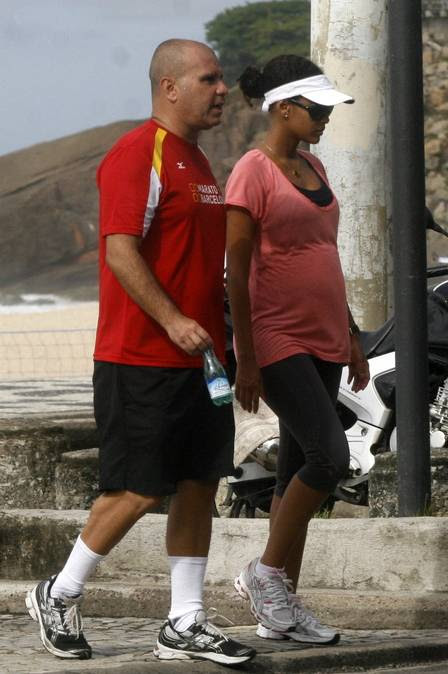 Taís Araújo está grávida de sete meses