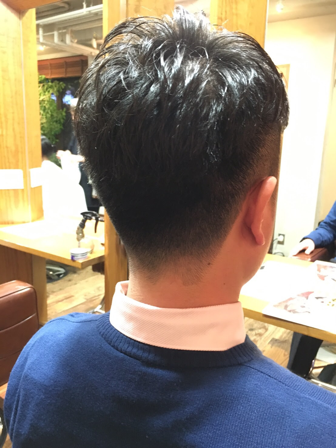 メンズの襟足について Blog 自由が丘の美容院 美容室でメンズカットならauqwa