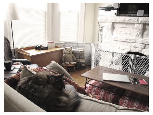 LivingRoomSneakPeek_MantlewithCords