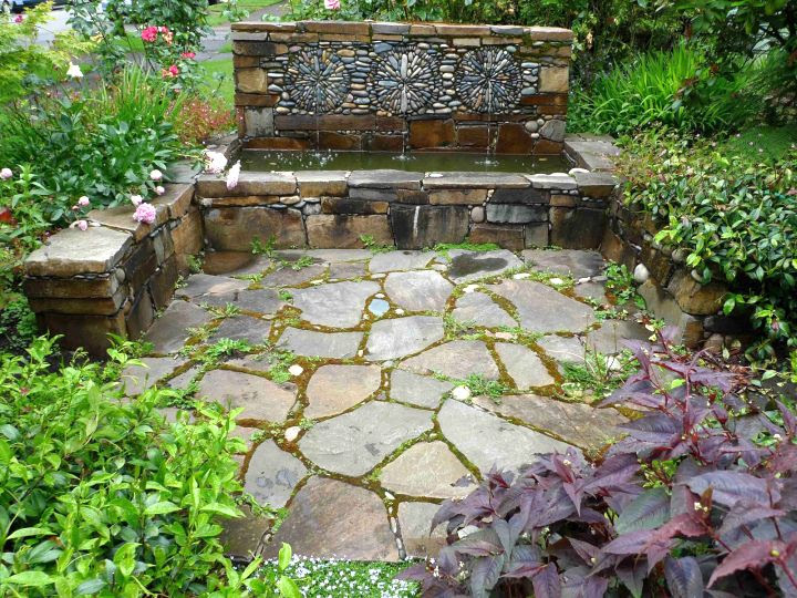 18 Simple and Easy Rock Garden Ideas