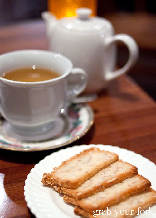 biscotti burlington crows nest