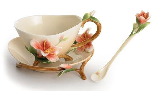 BEAUTIFUL TEA PRESENTATION