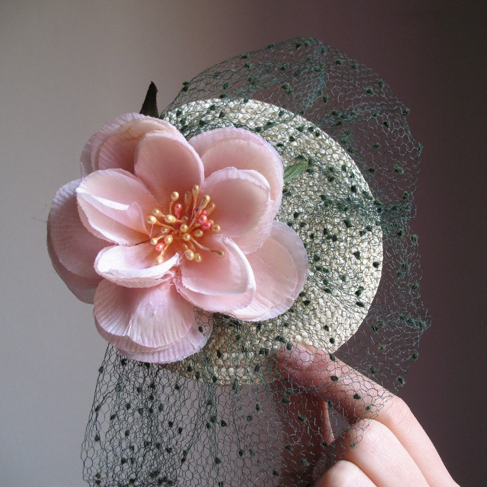 The blown away veil