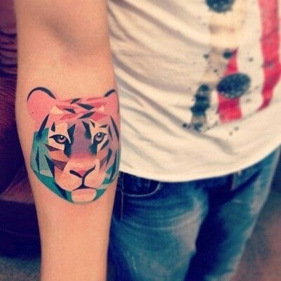 I like this, but instead of a tiger, I'd get a lion
