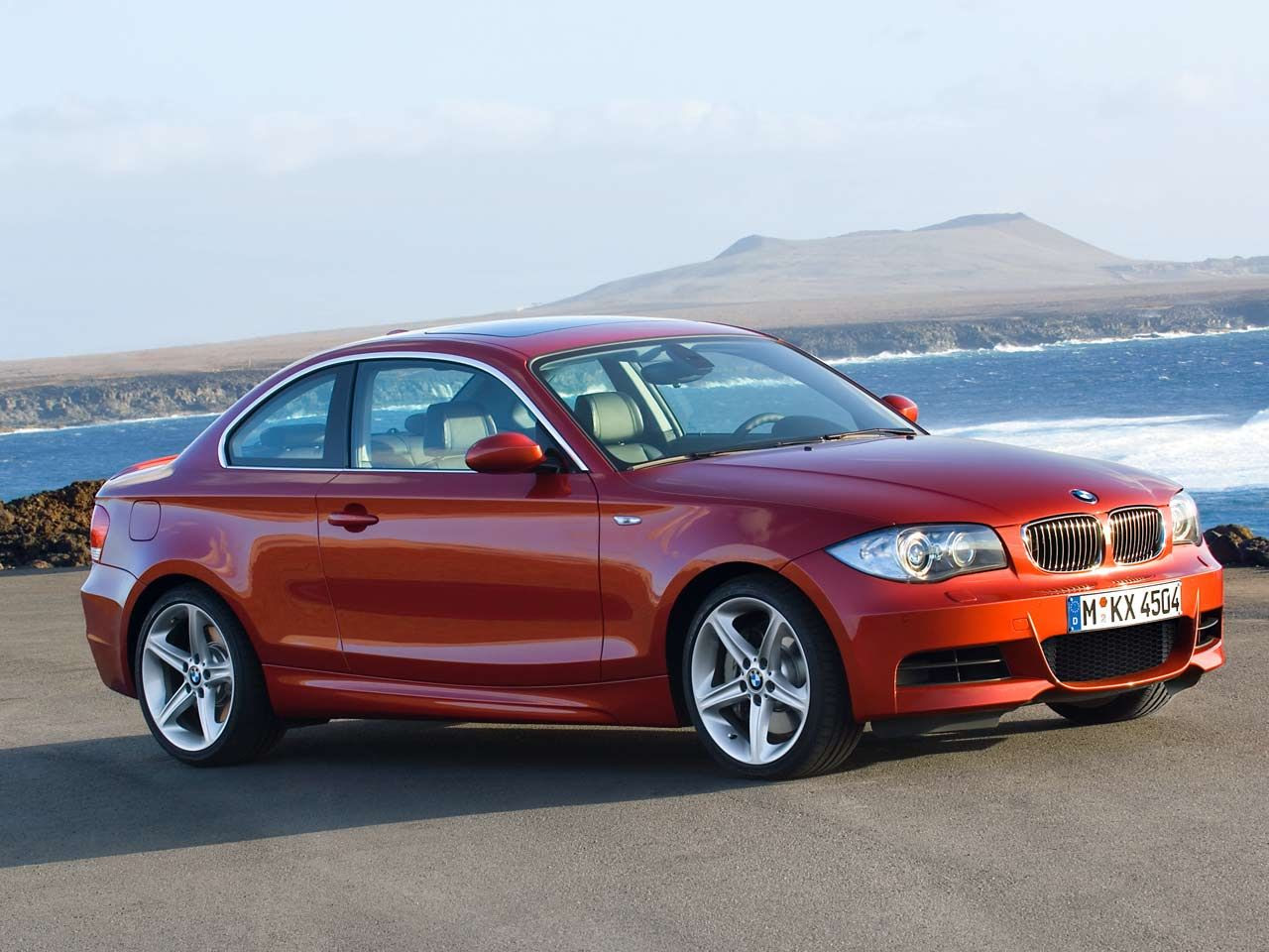 BMW 135i Pictures