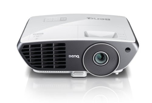  BenQ W700 DLP 720p Home Cinema Projector (2200ANSI, 10000:1 Contrast)