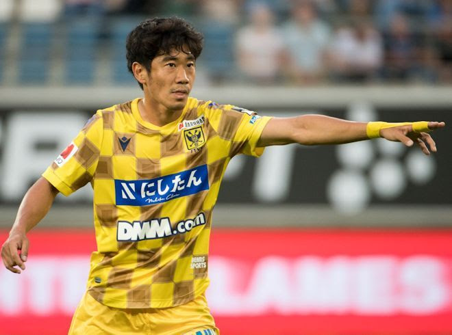 もうちょっとできるはず 内田篤人が香川真司の現状に持論 なんか意識しているのかな サッカーダイジェストweb