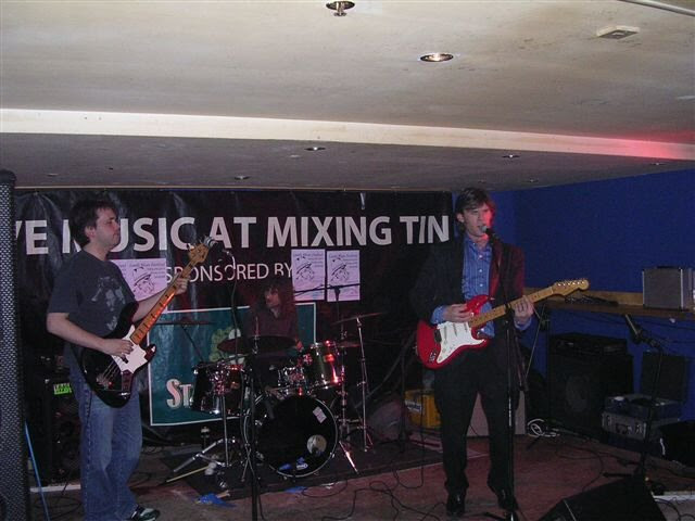 tye dye wallpaper border