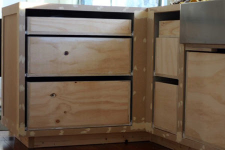 HOME DZINE Kitchen Kitchen cabinets made of plywood HOME DZINE Kitchen Kitchen cabinets made of plywood
