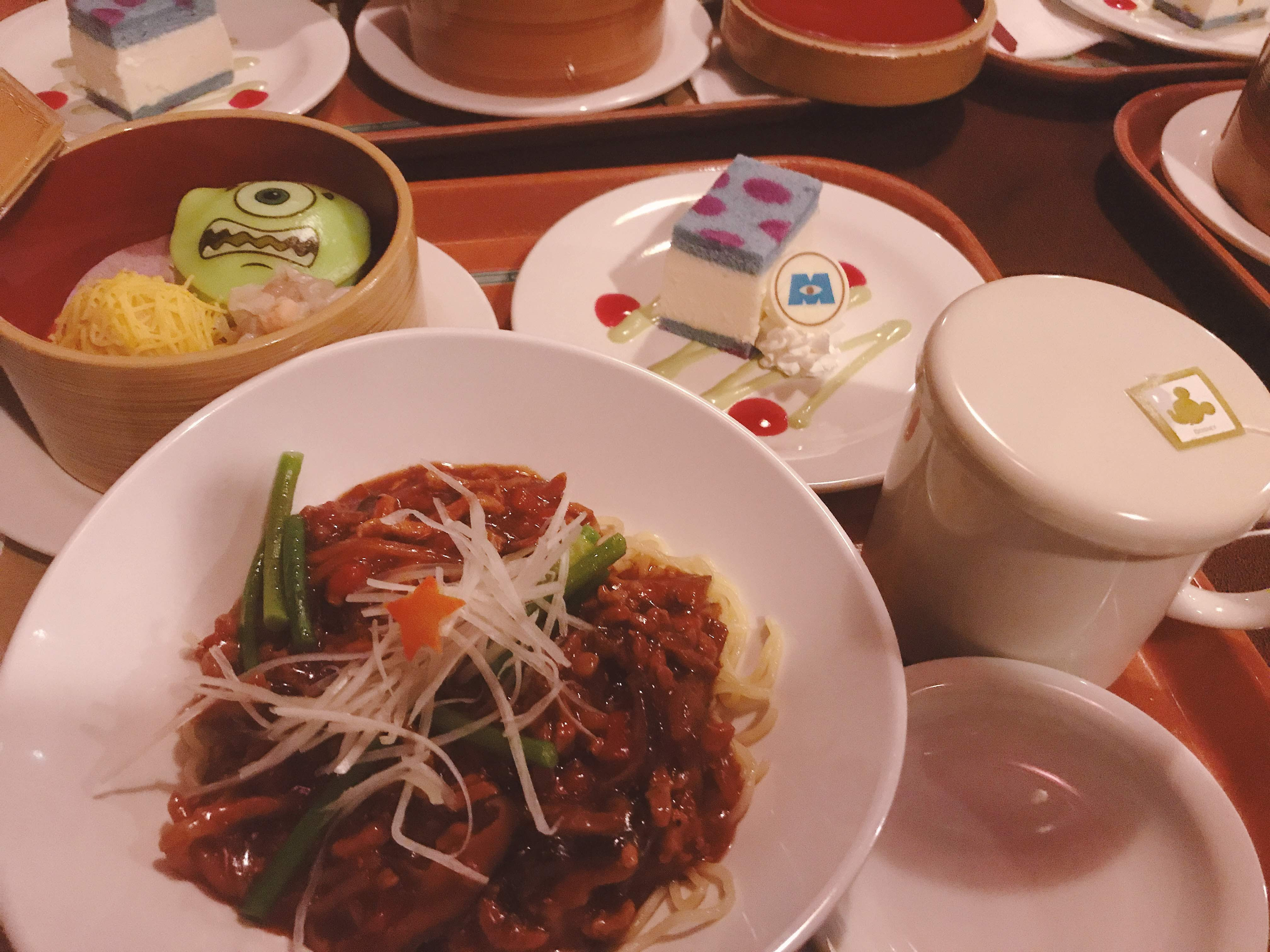 団体でのディズニーの食事ももう困らない ディズニーのレストラン座席数ランキング シー 食を通じて笑顔になる健康になる食育マガジン Hug Mog