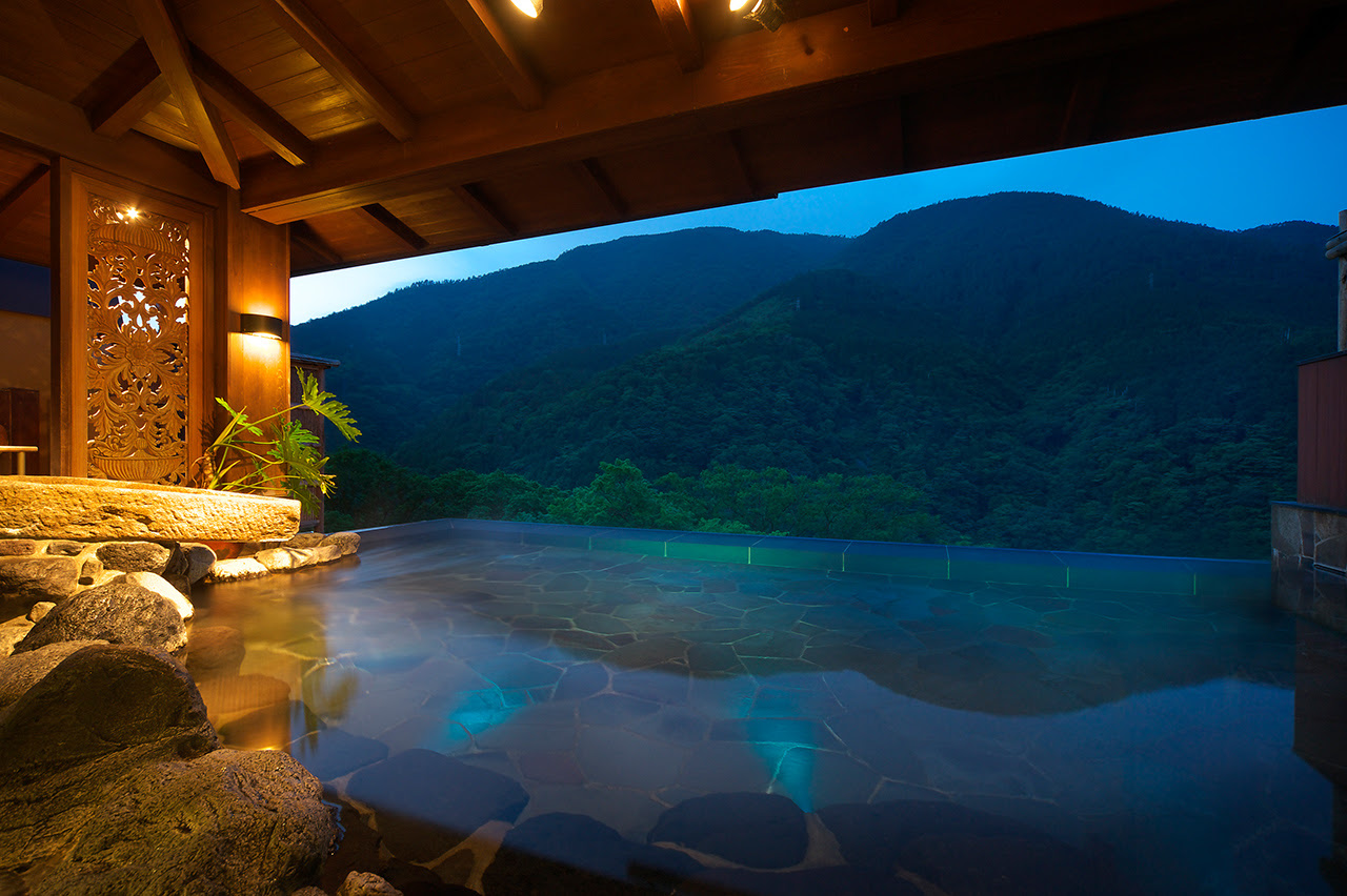 絶景の湯処 温泉大浴場 Infinity Bath 箱根吟遊 Spa Resort Miyanoshita Hakoneginyu