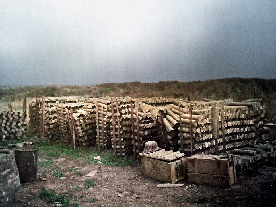 Walther has edited a series of other publications on literary, photographic and contemporary themes and has also illustrated books with historical colour photographs and has collated for exhibitions