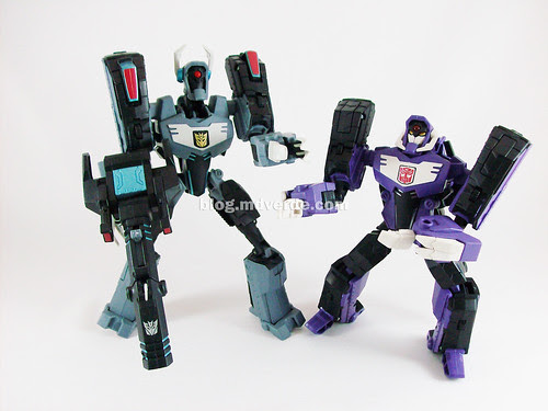 Transformers Shockwave Animated Voyager vs Longarm - modo robot