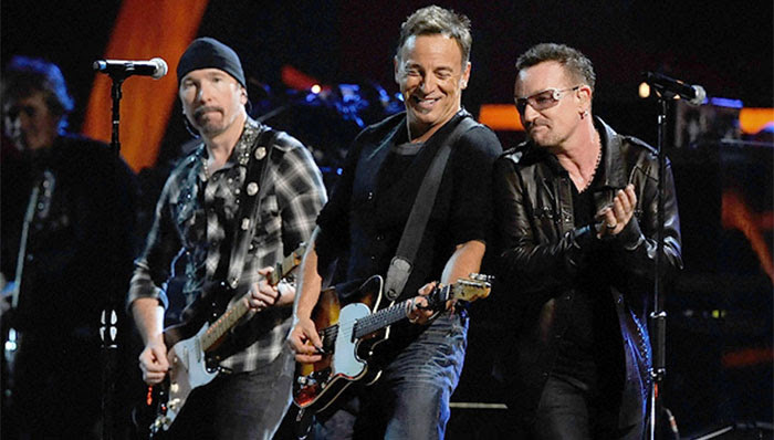 Resultado de imagem para U2 and Bruce Springsteen -- "I Still Haven't Found What I'm Looking For"