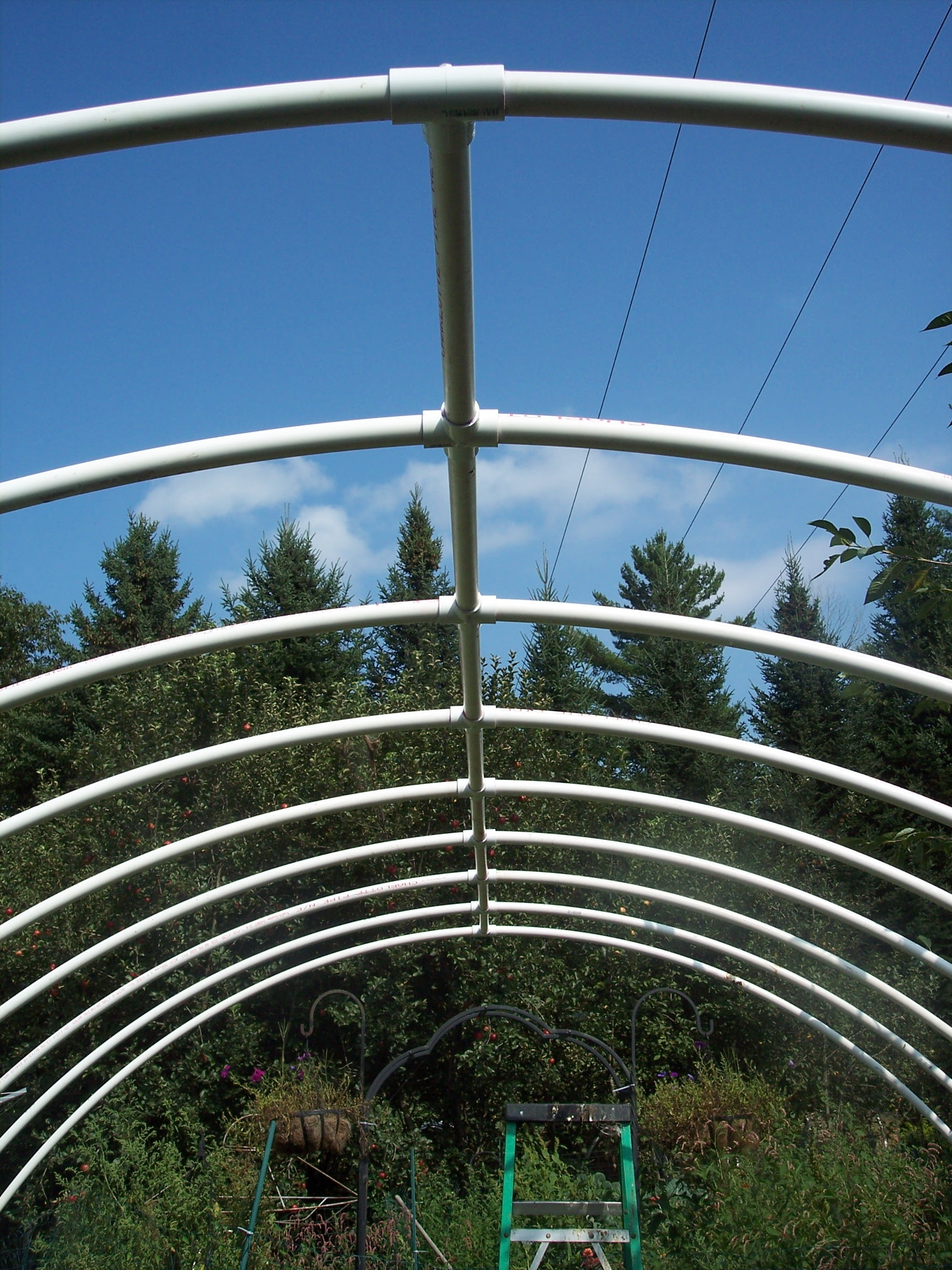 How to make a garden arch with pvc pipe