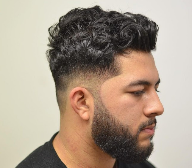 15 Coiffures Pour Cheveux Boucles Coupe De Cheveux Homme