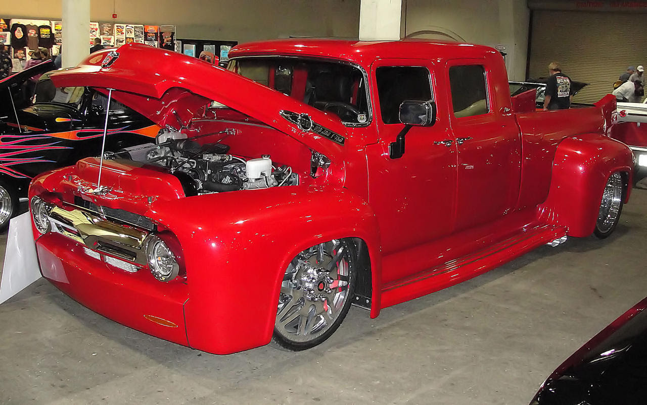 56 Ford F-750 Big Job by