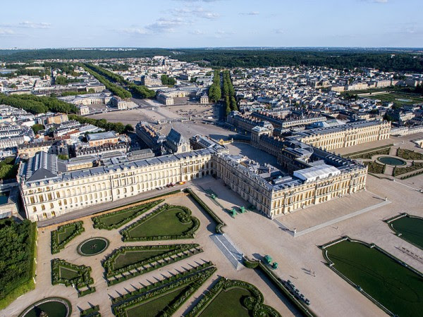 chateau