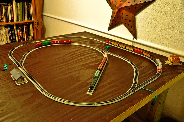 Scale Train Layout #2 Just a simple track plan but I'm g 