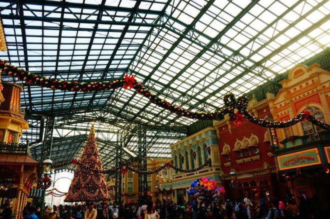 冬のディズニーコーデ画像 服装 寒さ対策 デートもかわいく 東京ディズニーランド シー旅行の攻略ブログ Tdrおとく旅