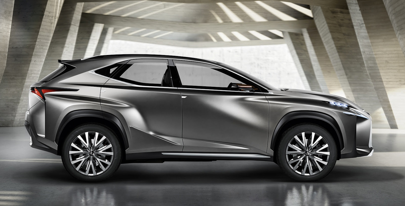 Lexus looking smaller than NX SUV - Photos 1 of 3 