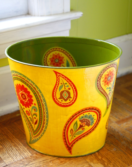 1960s.trash.can