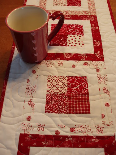 tablerunner close up