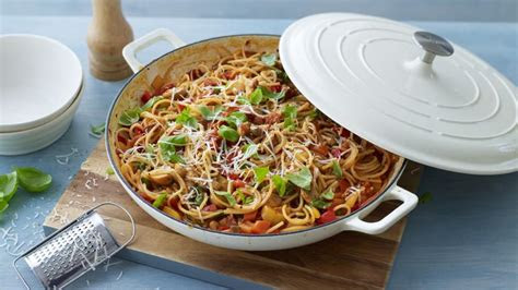 eat    chorizo pasta recipe bbc food