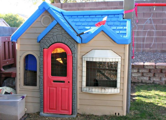 12 Homemade Chicken Coop-Build a Custom Version For Happy 
