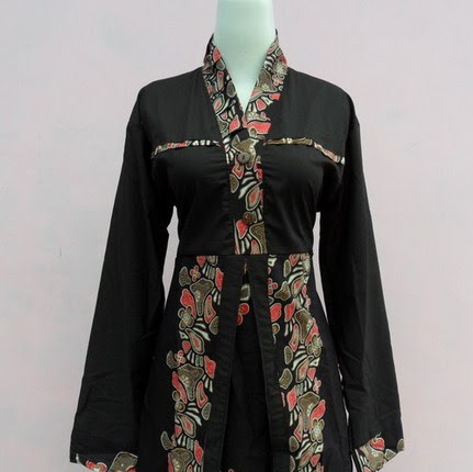 10 Contoh Baju Muslim Batik Modern 2020 10 Contoh Baju Muslim Batik Modern 2020